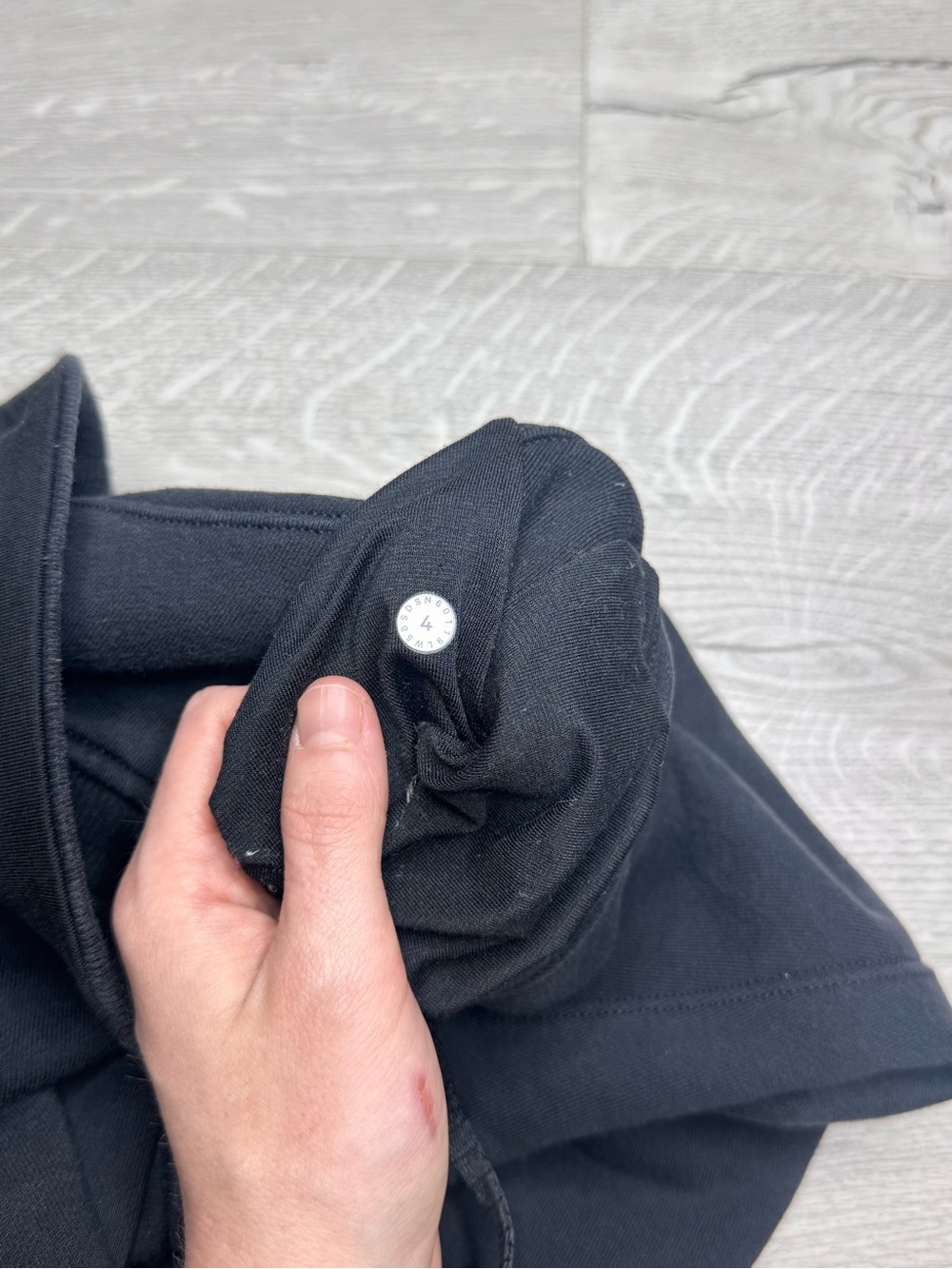 Lululemon Black Drawstring Jogger Pants - Picture 4 of 4
